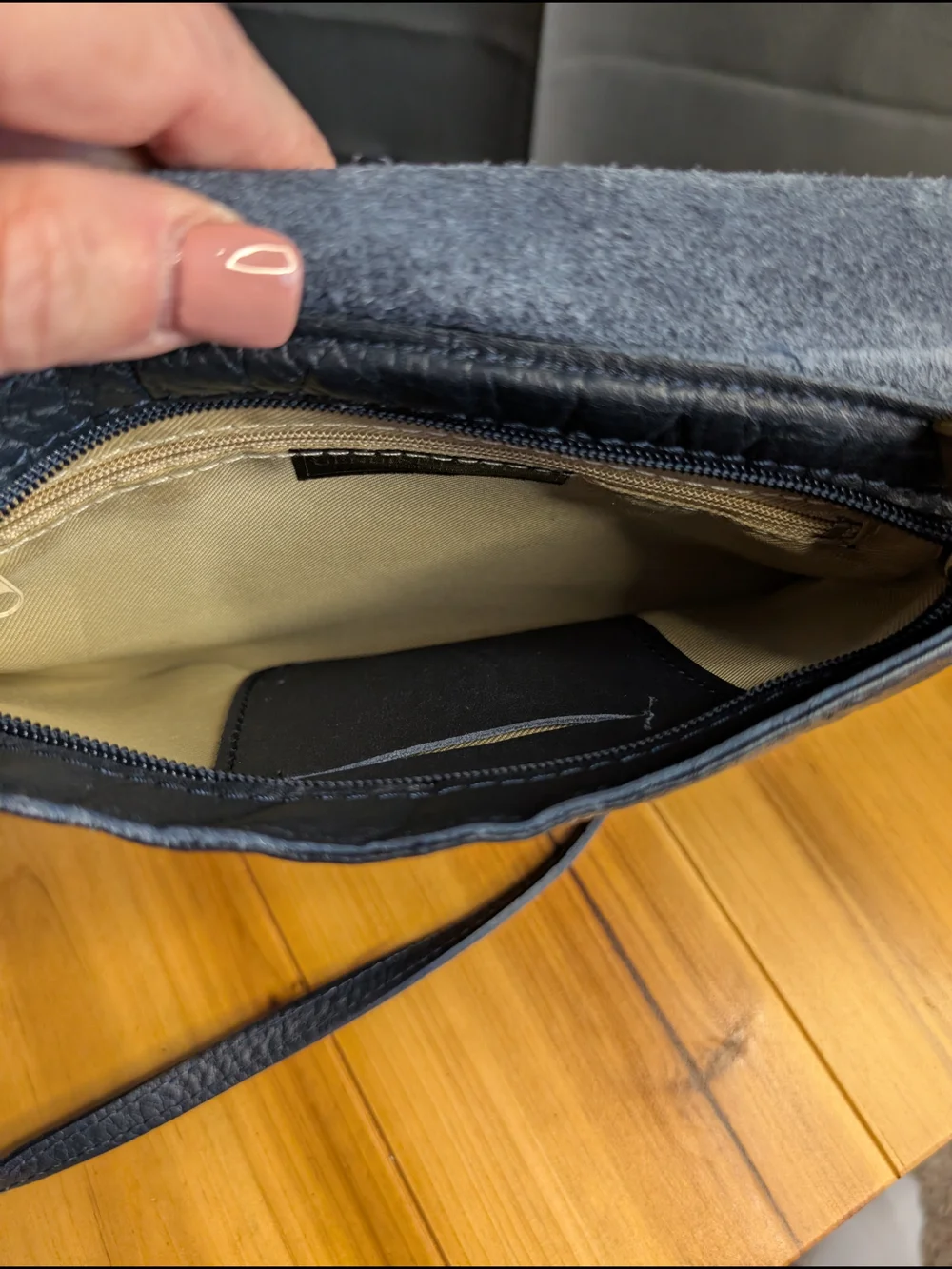 Minimalist Fold-Over Crossbody Bag - Navy